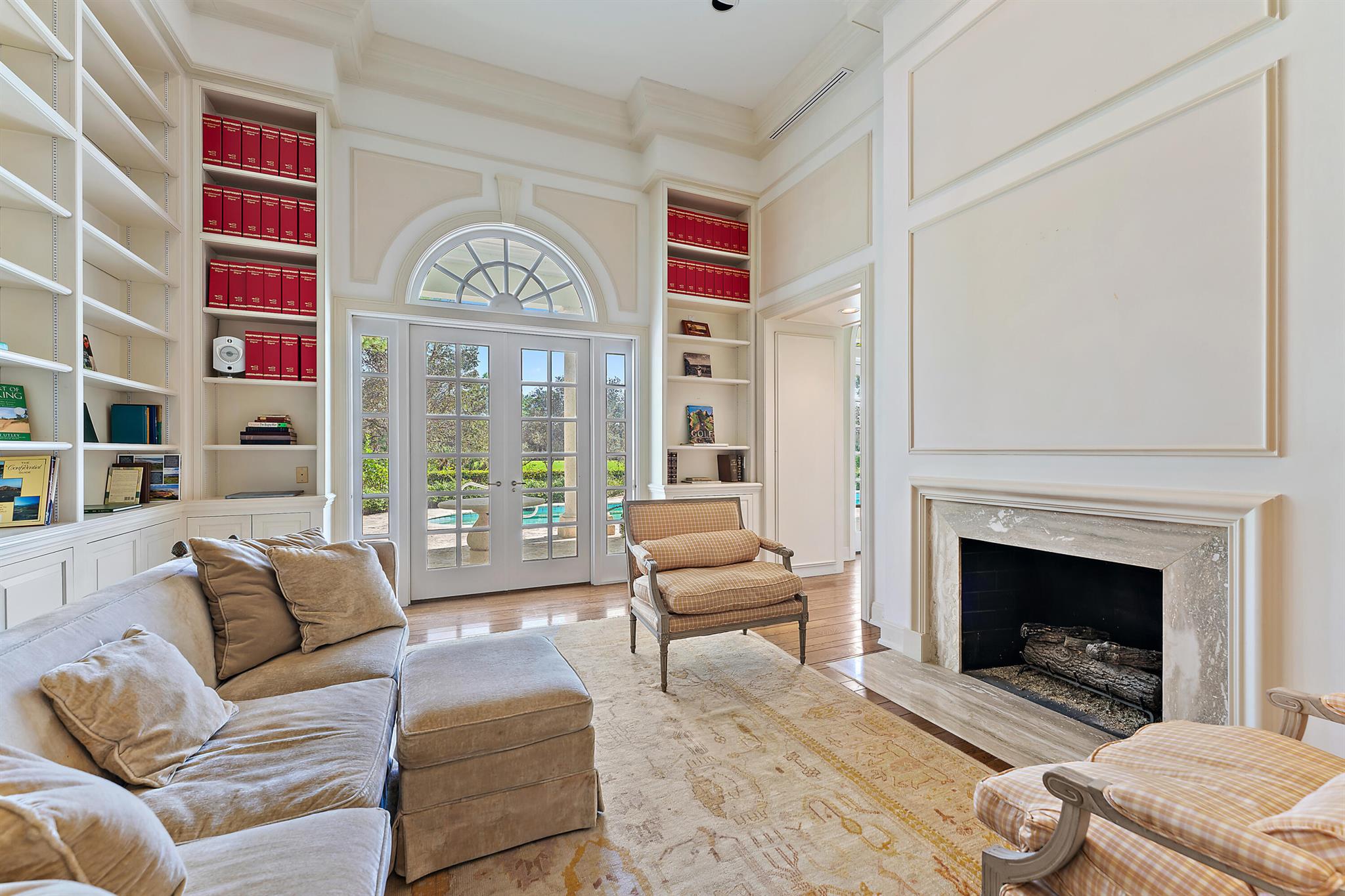 LOBLOLLY PINES - Residential