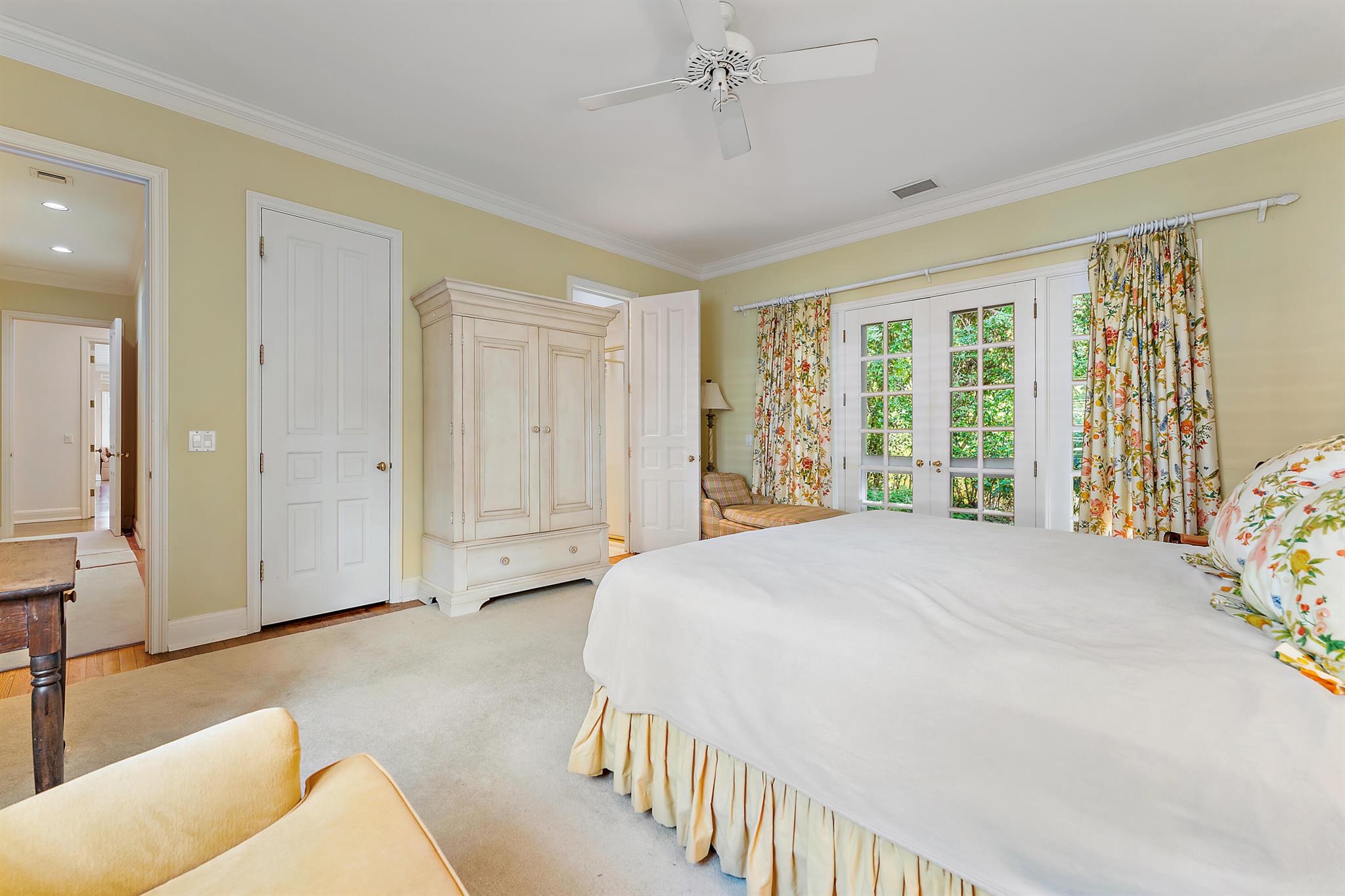 LOBLOLLY PINES - Residential