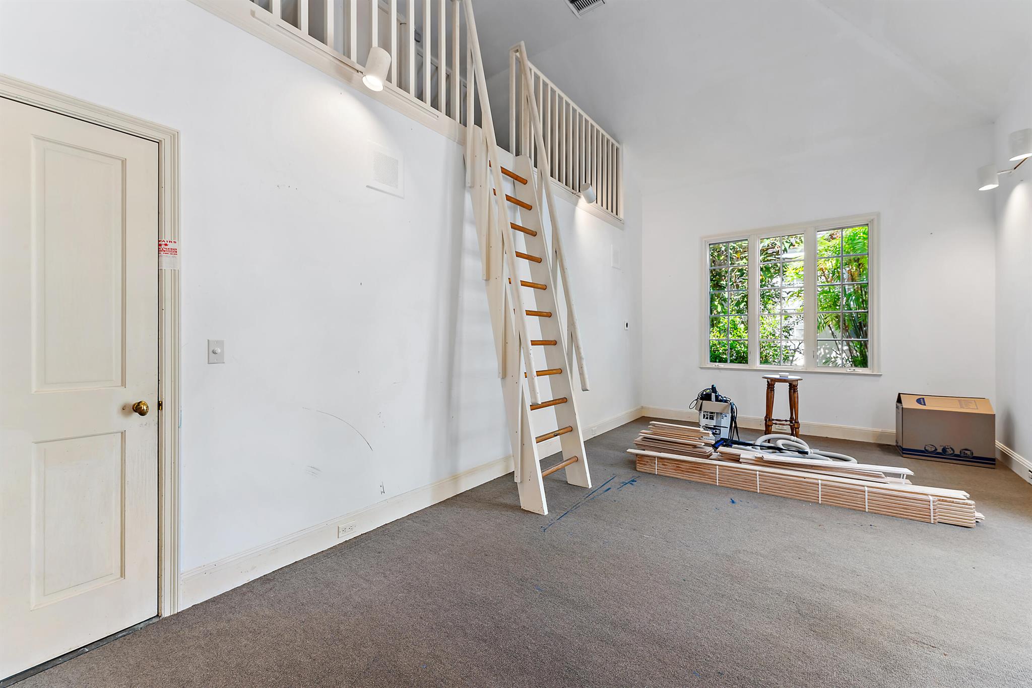 LOBLOLLY PINES - Residential