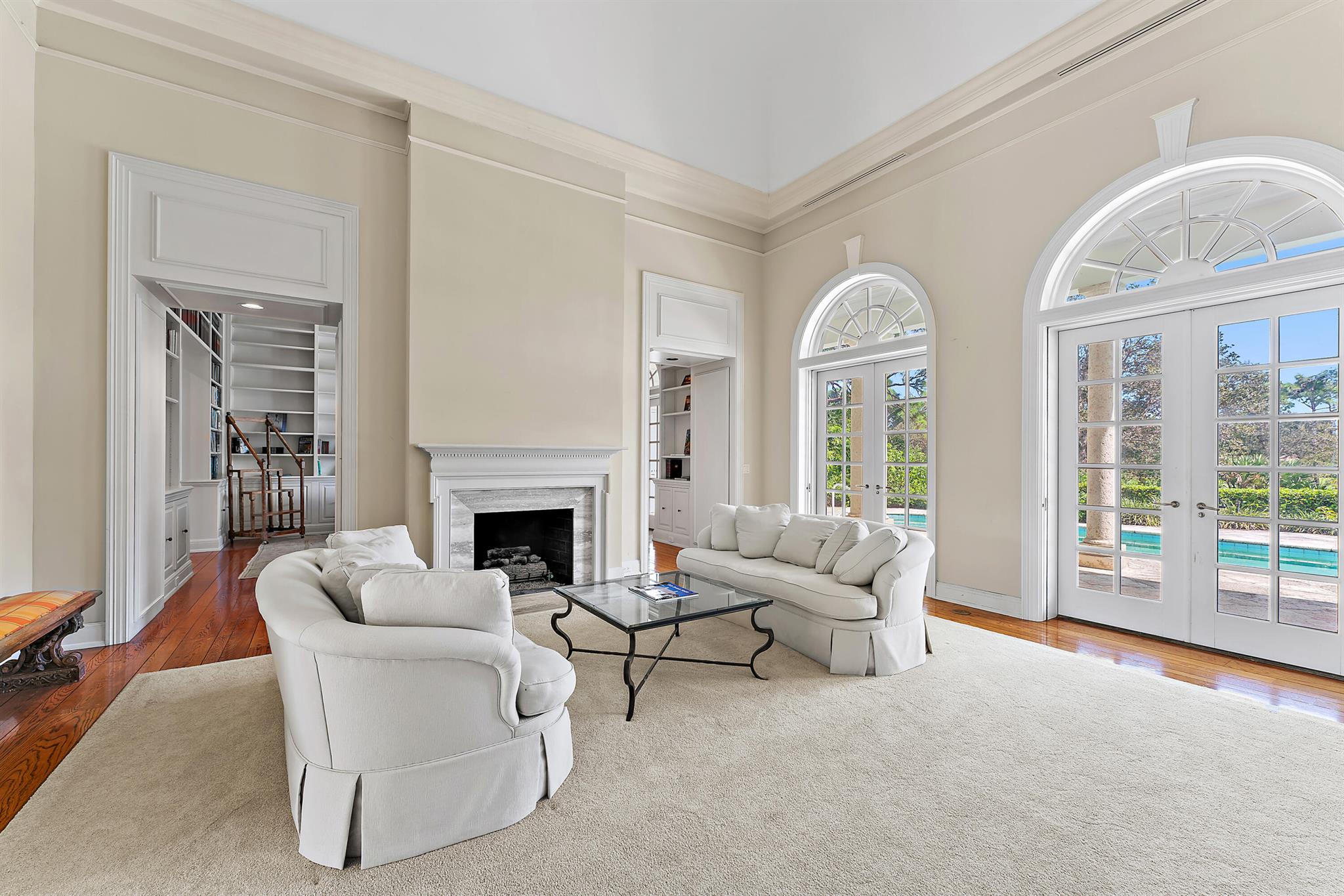 LOBLOLLY PINES - Residential