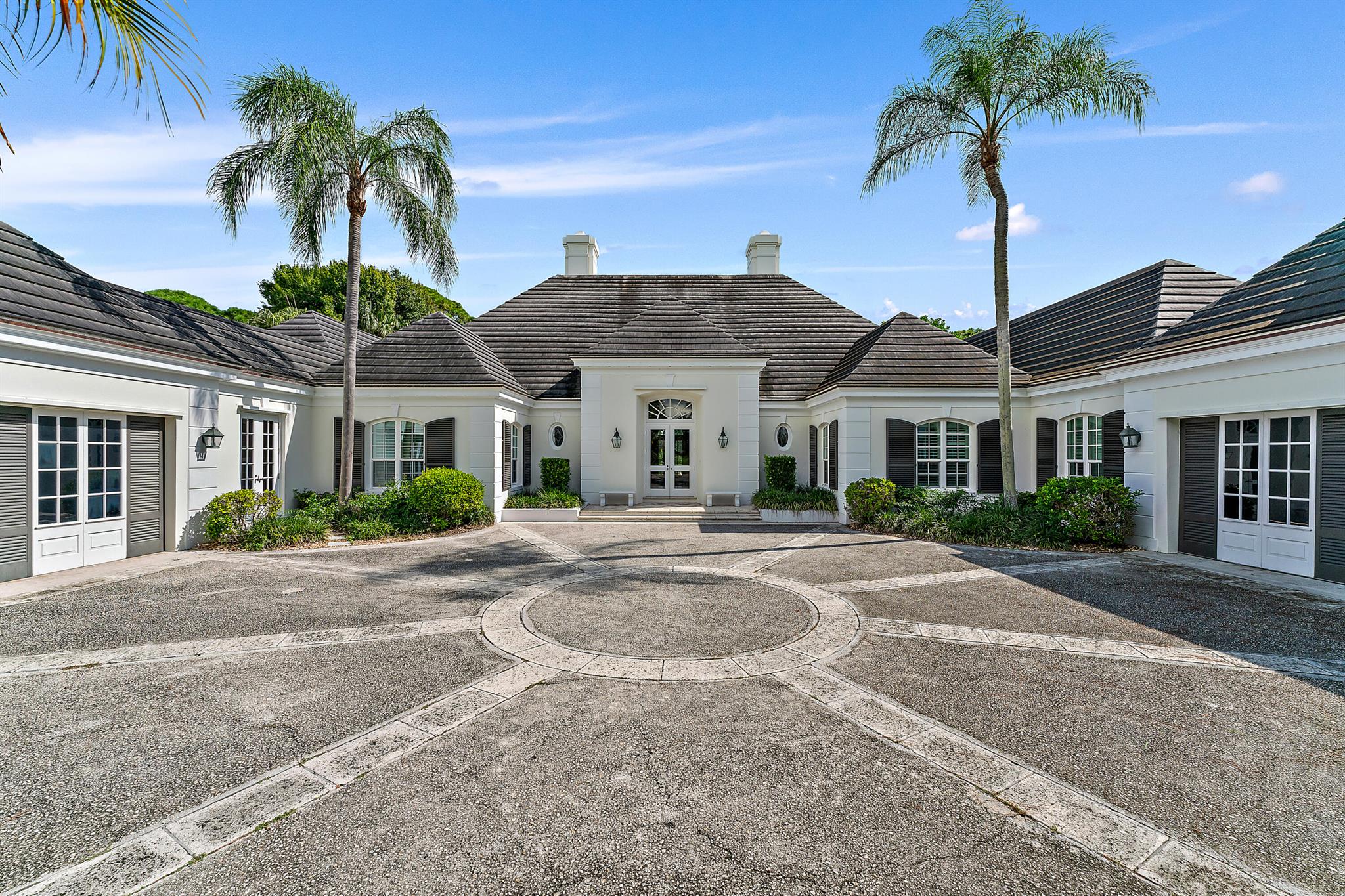 LOBLOLLY PINES - Residential