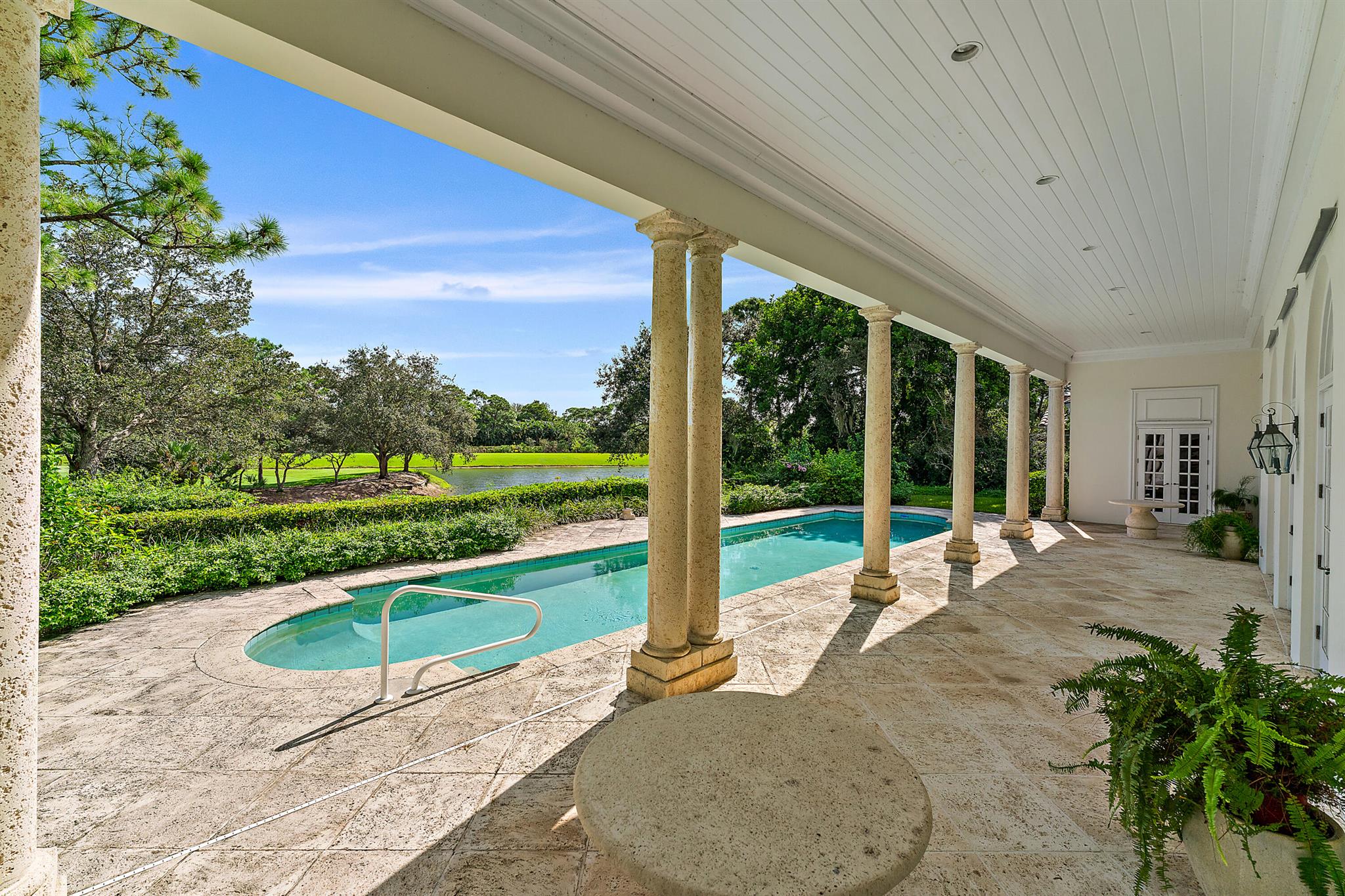 LOBLOLLY PINES - Residential