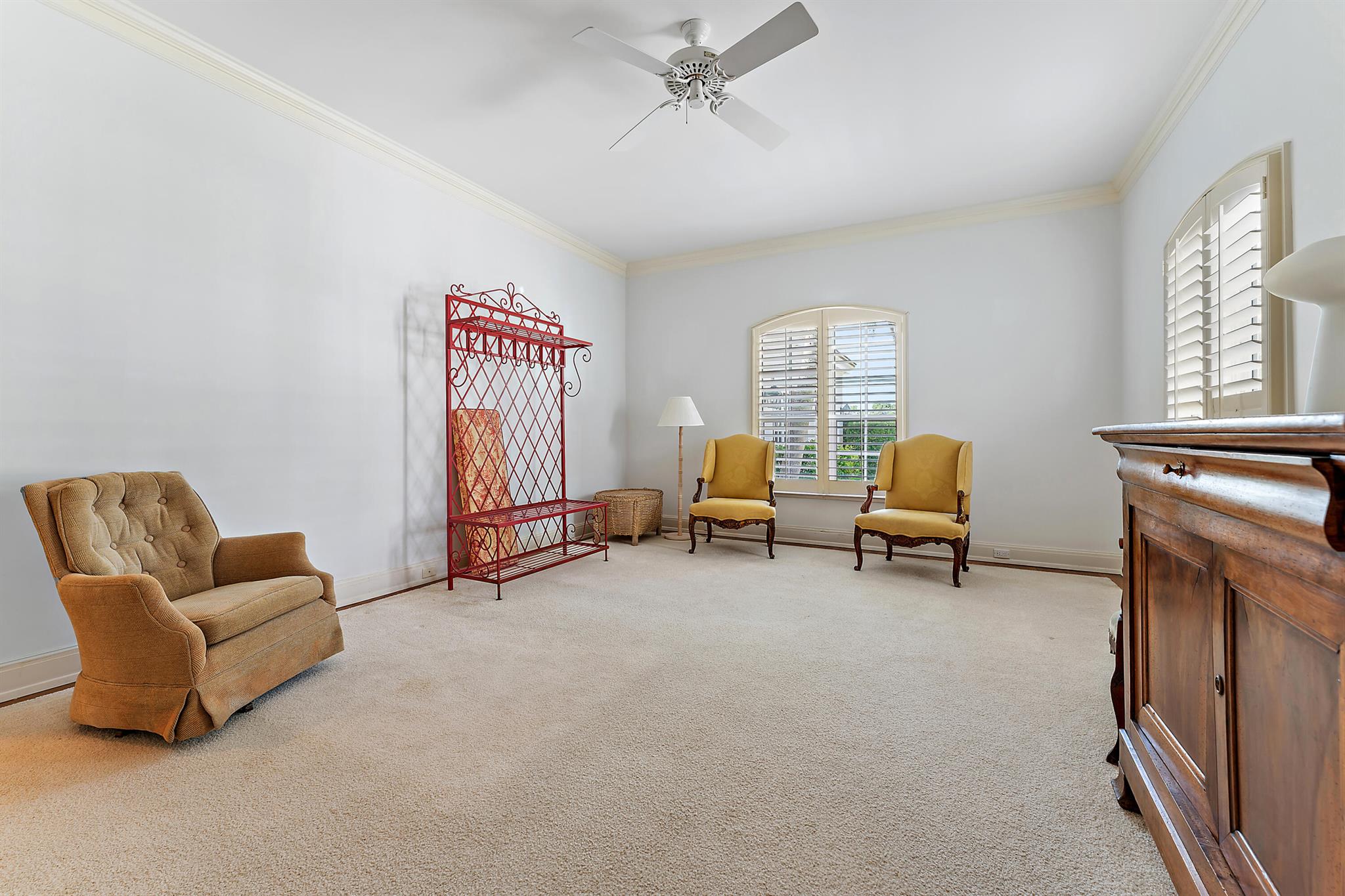 LOBLOLLY PINES - Residential