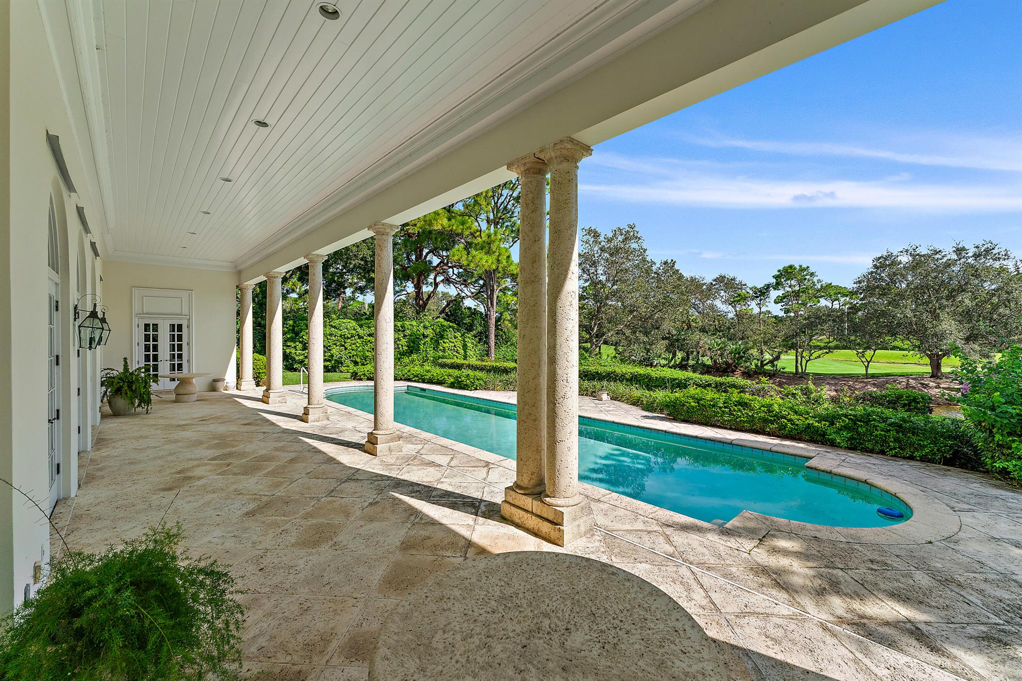 LOBLOLLY PINES - Residential