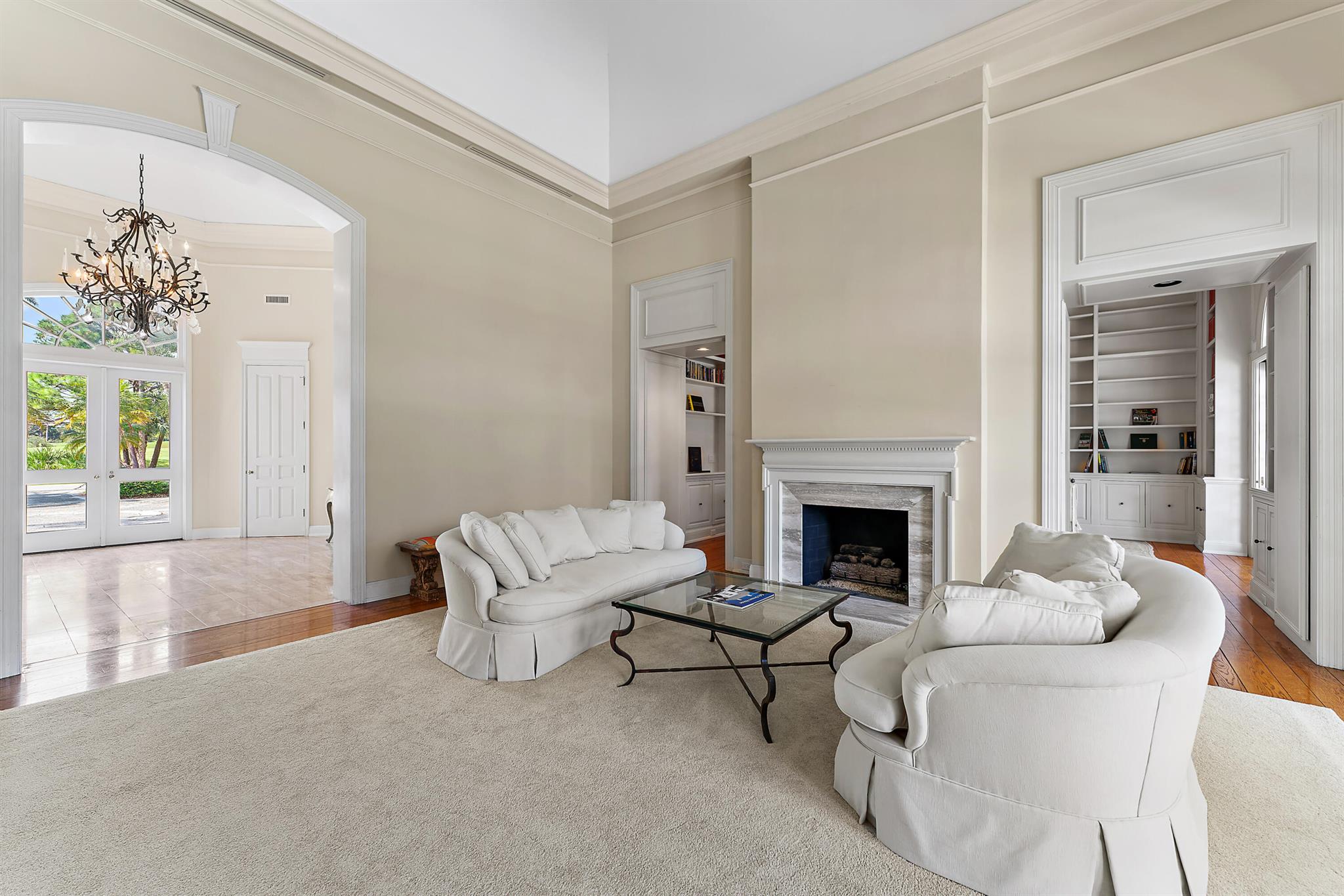 LOBLOLLY PINES - Residential