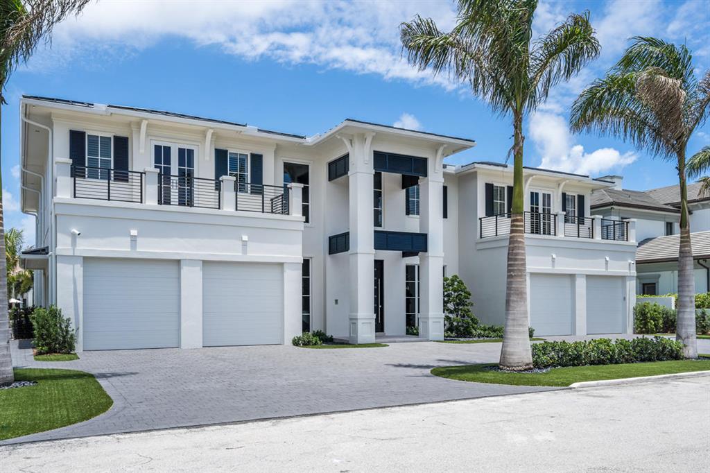 ROYAL PALM YACHT & COUNTRY CLUB - Residential