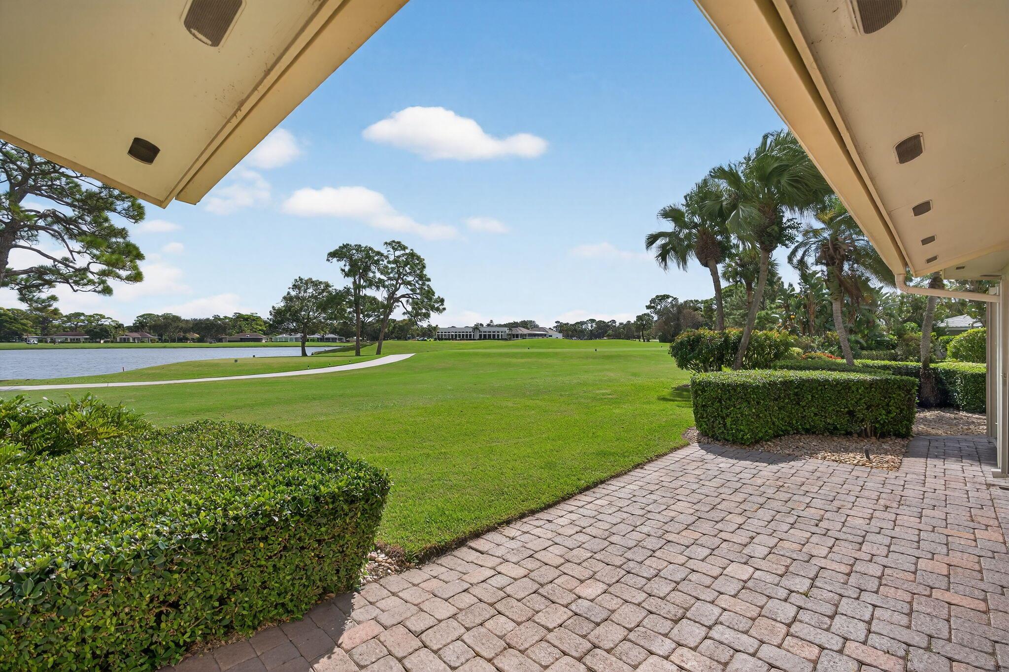 EASTPOINTE COUNTRY CLUB 4 - Residential