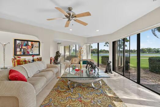 EASTPOINTE COUNTRY CLUB 4 - Residential