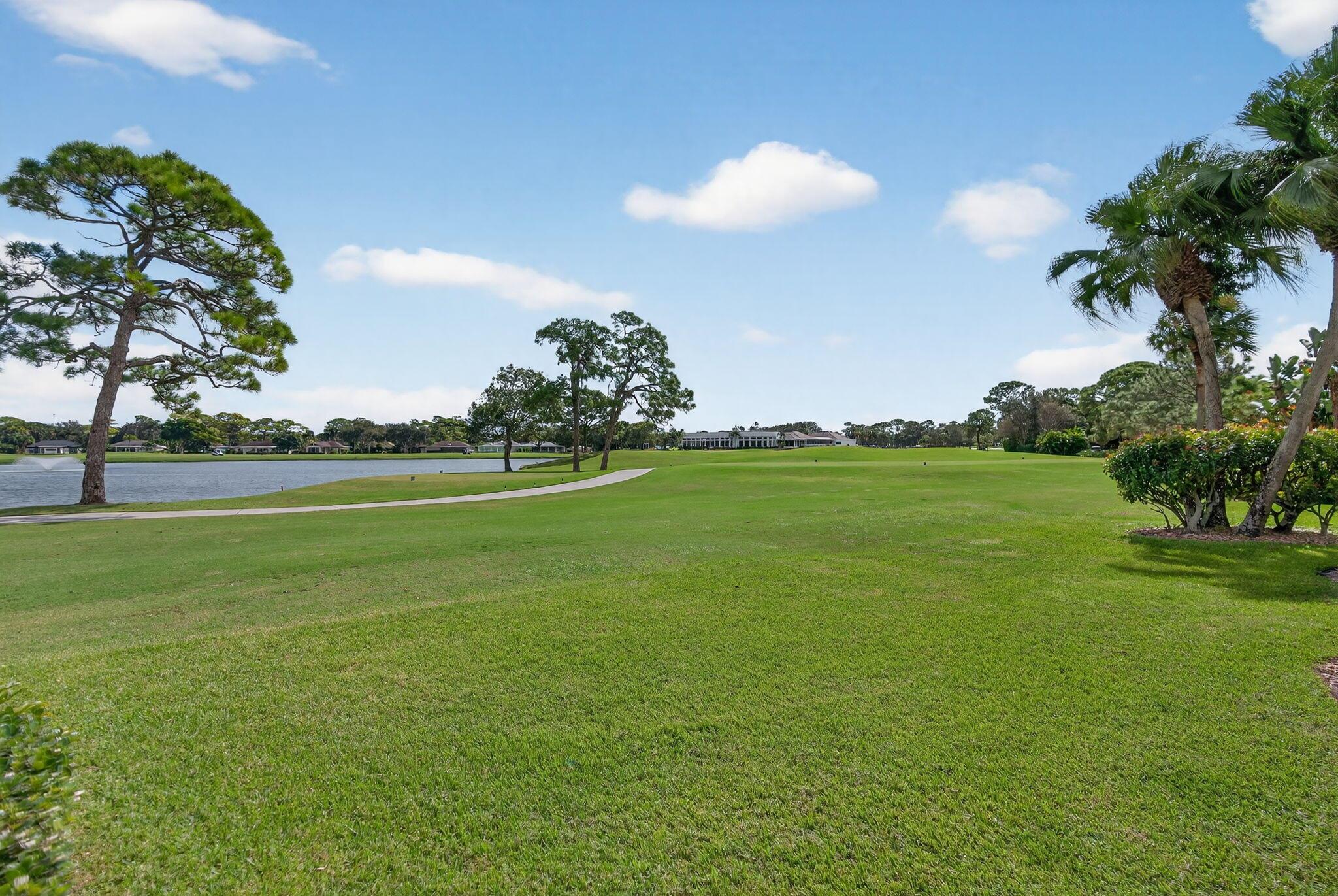 EASTPOINTE COUNTRY CLUB 4 - Residential