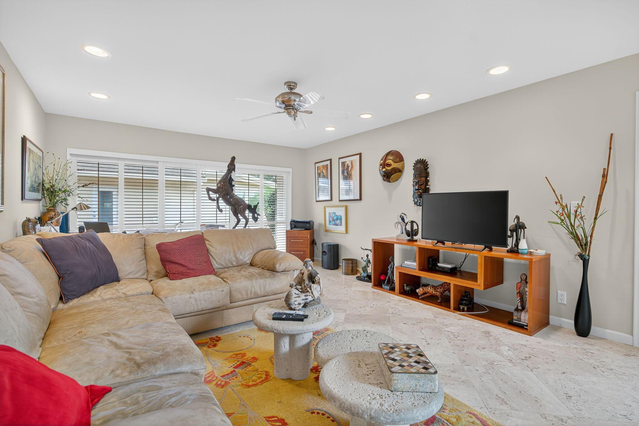 EASTPOINTE COUNTRY CLUB 4 - Residential