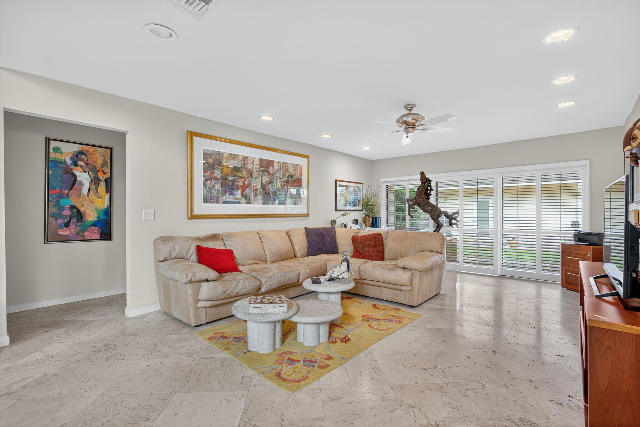 EASTPOINTE COUNTRY CLUB 4 - Residential