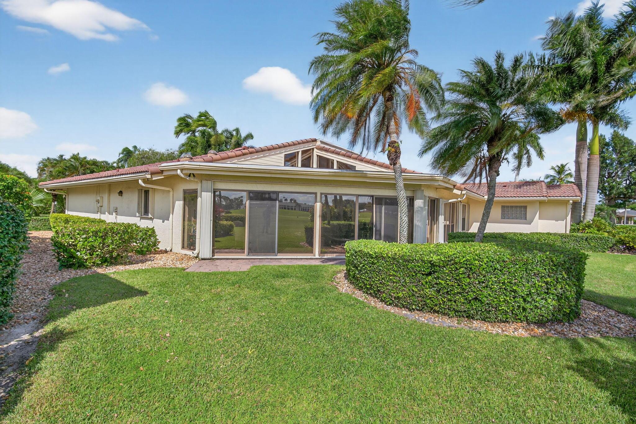 EASTPOINTE COUNTRY CLUB 4 - Residential