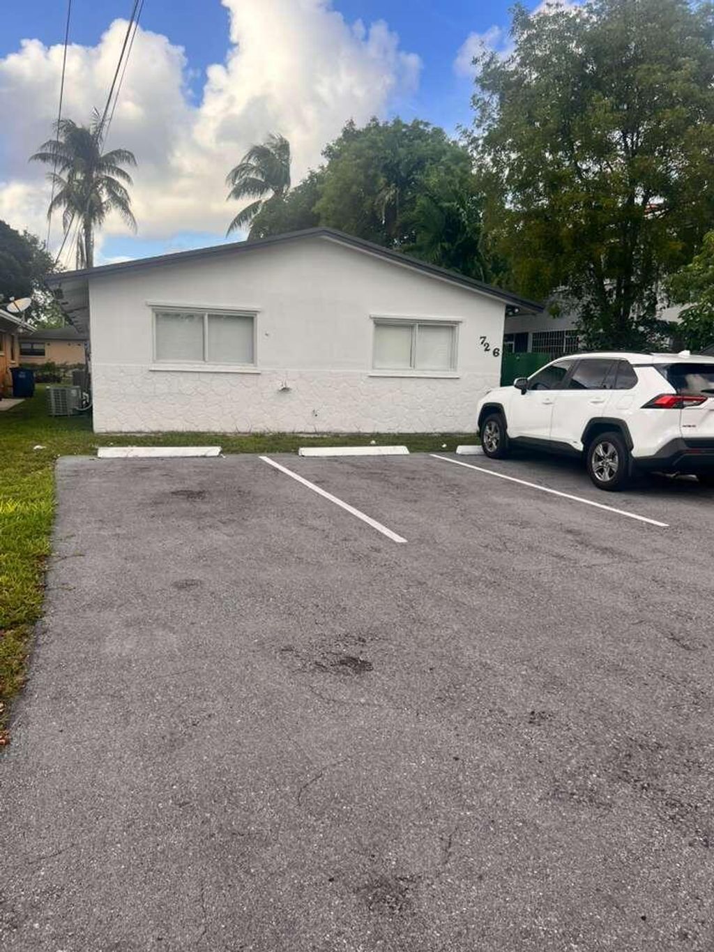 Photo of 726 SW 7th Street #1-2, Hallandale Beach, FL 33009 (MLS # B26032657)