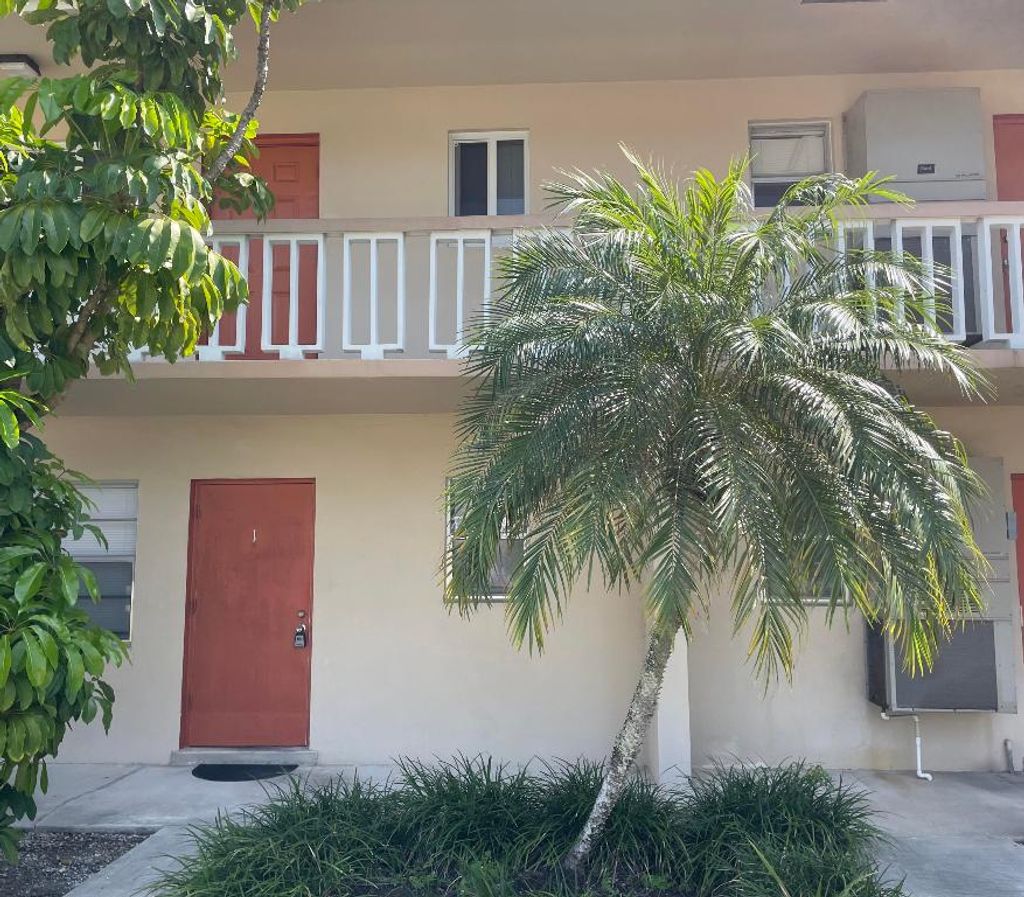 Photo of 200 E Ocean Avenue #1, Boynton Beach, FL 33435 (MLS # R11155114)