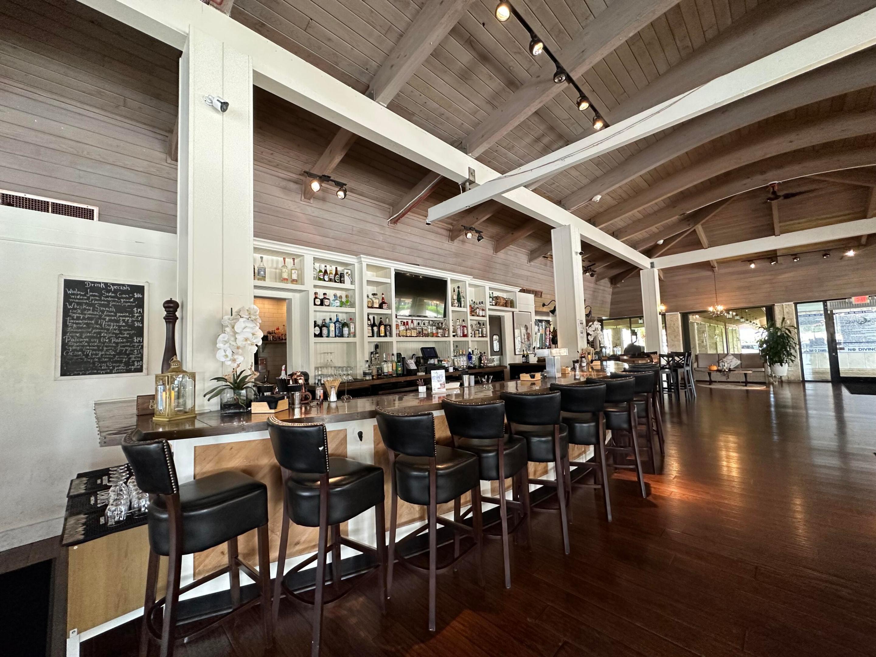 HEMISPHERES CONDO - Residential Lease