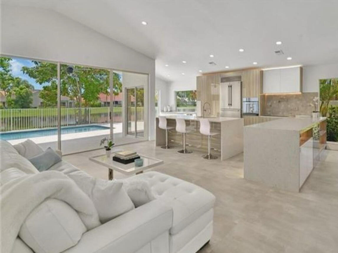 BOCA WOODS COUNTRY CLUB 10 - Residential