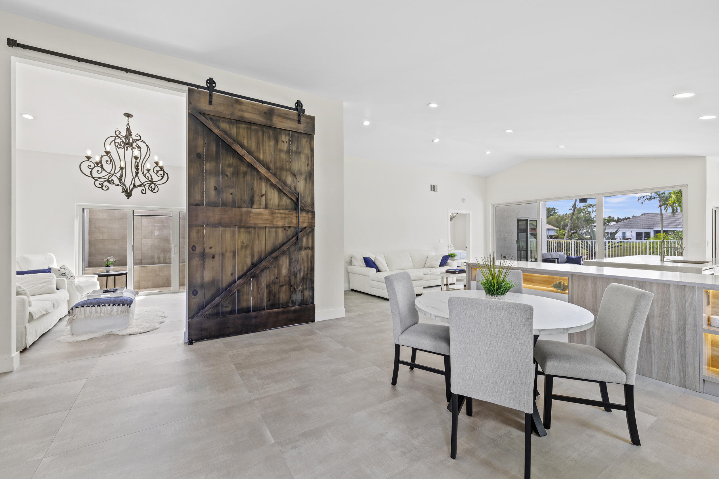 10184 Sunset Bend Drive