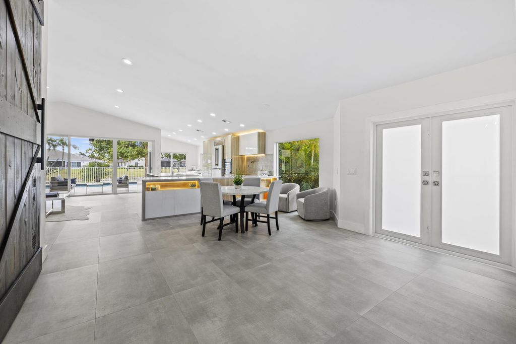 Photo of 10184 Sunset Bend Drive, Boca Raton, FL 33428 (MLS # R11159492)