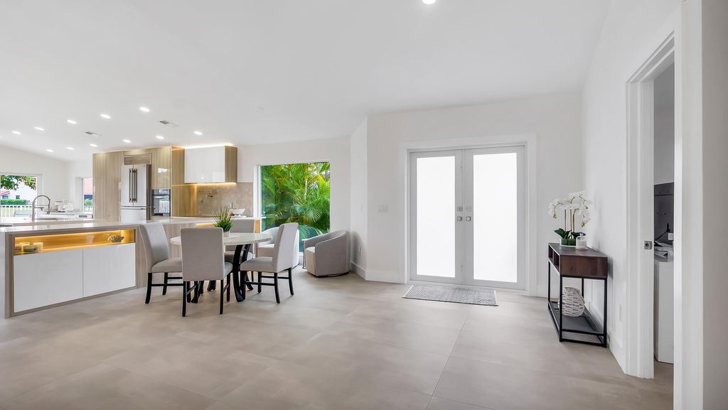 Photo of 10184 Sunset Bend Drive, Boca Raton, FL 33428 (MLS # R11159492)