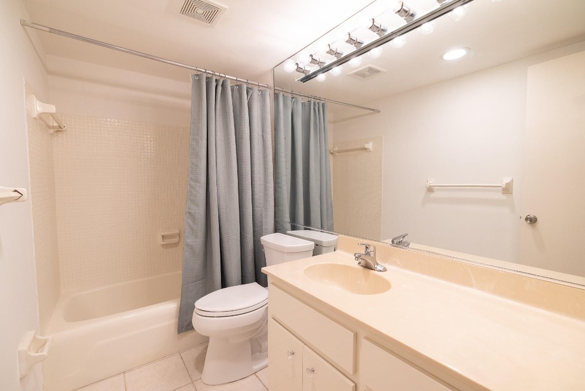 Crystal House Condominium - Residential