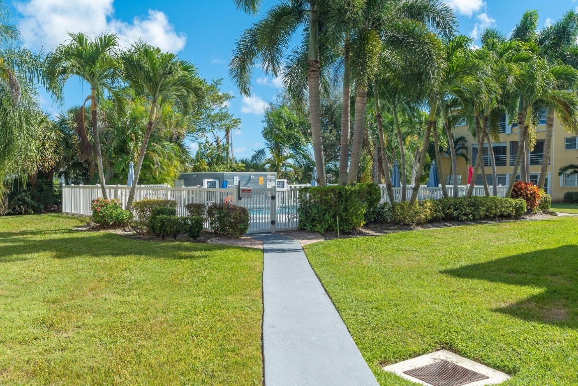Crystal House Condominium - Residential