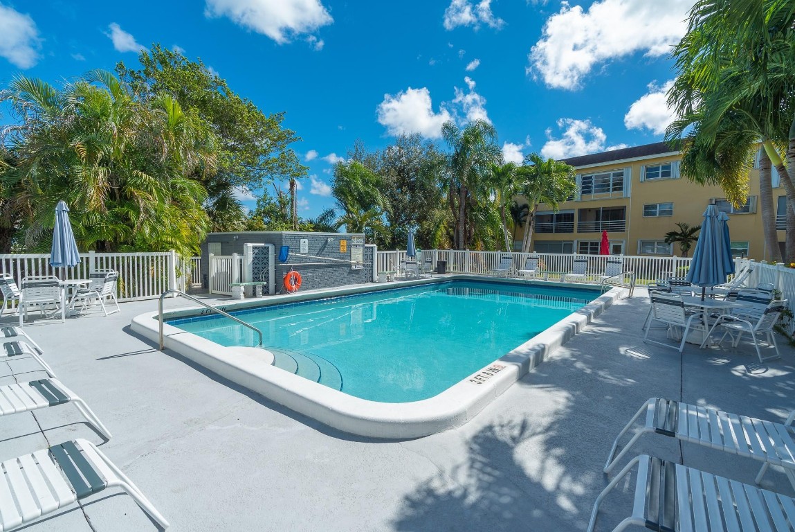 Crystal House Condominium - Residential