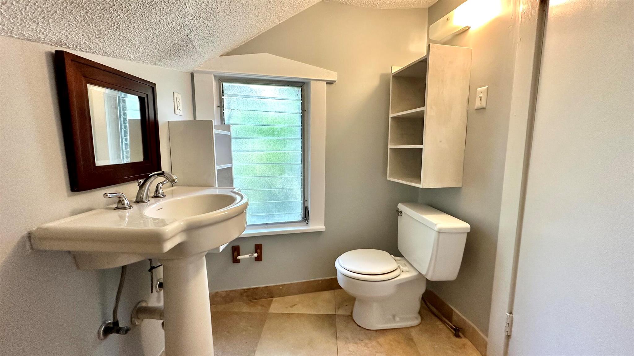 LAKE WORTH TOWN OF - Residential Lease