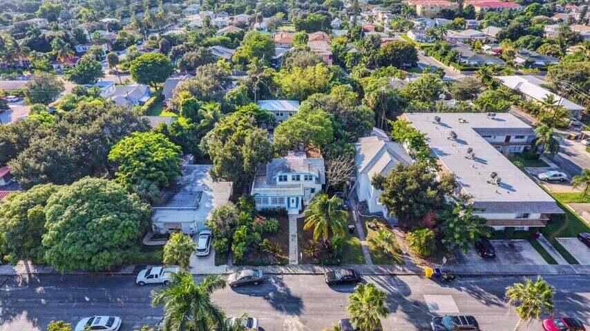 LAKE WORTH TOWN OF - Residential Lease