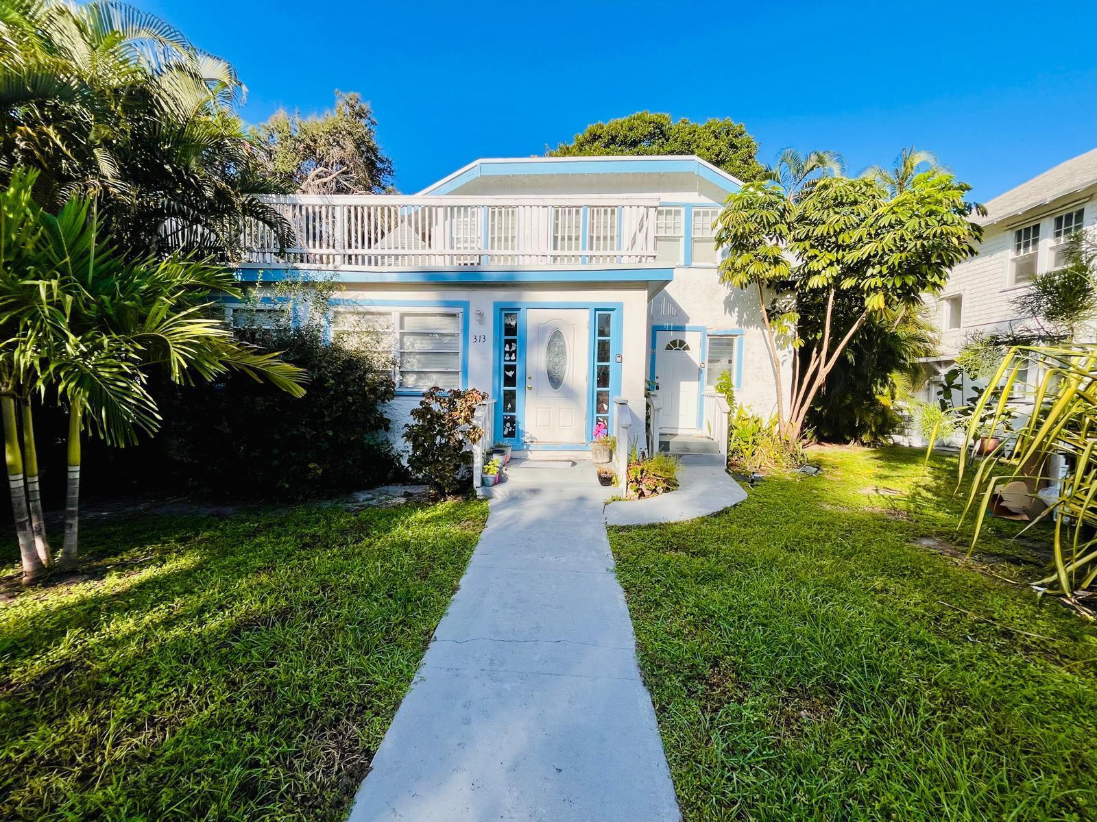 LAKE WORTH TOWN OF - Residential Lease