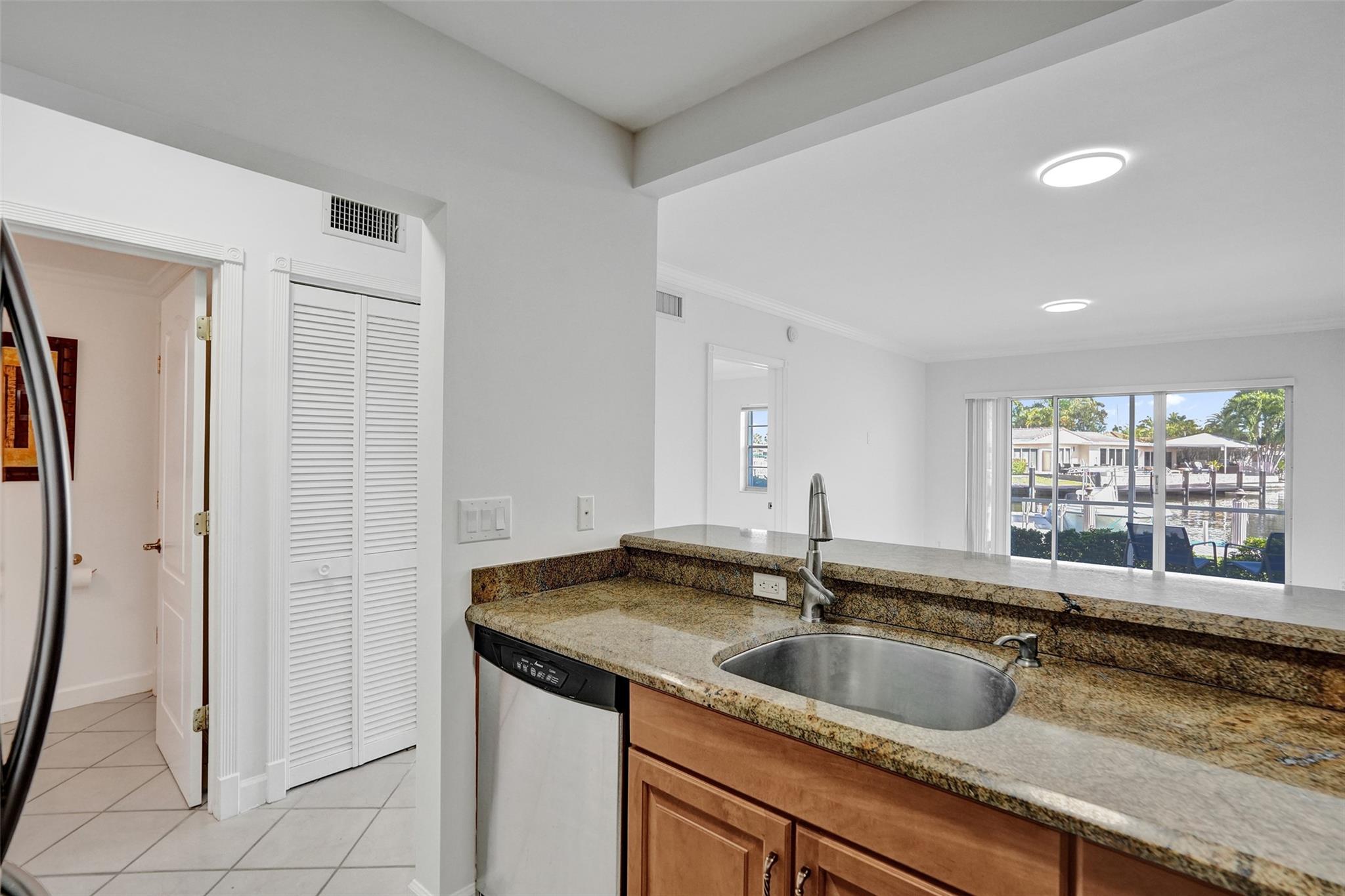 Santa Barbara Gardens - Residential Lease