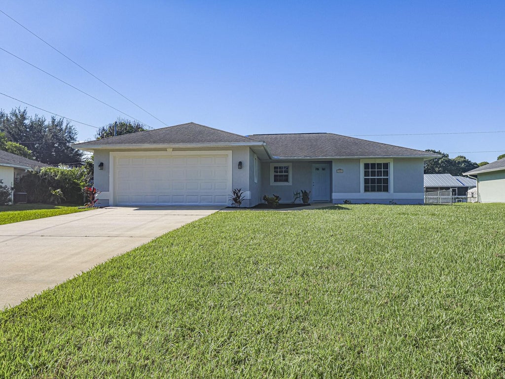 Photo of 745 18TH Street SW, Vero Beach, FL 32962 (MLS # B26076387)