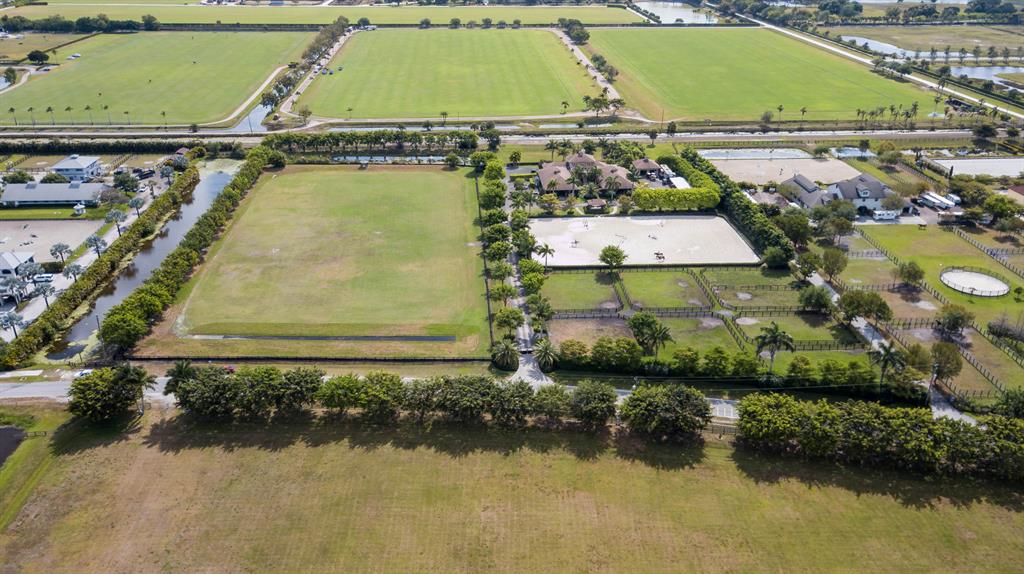 PALM BEACH POINT EAST - Residential