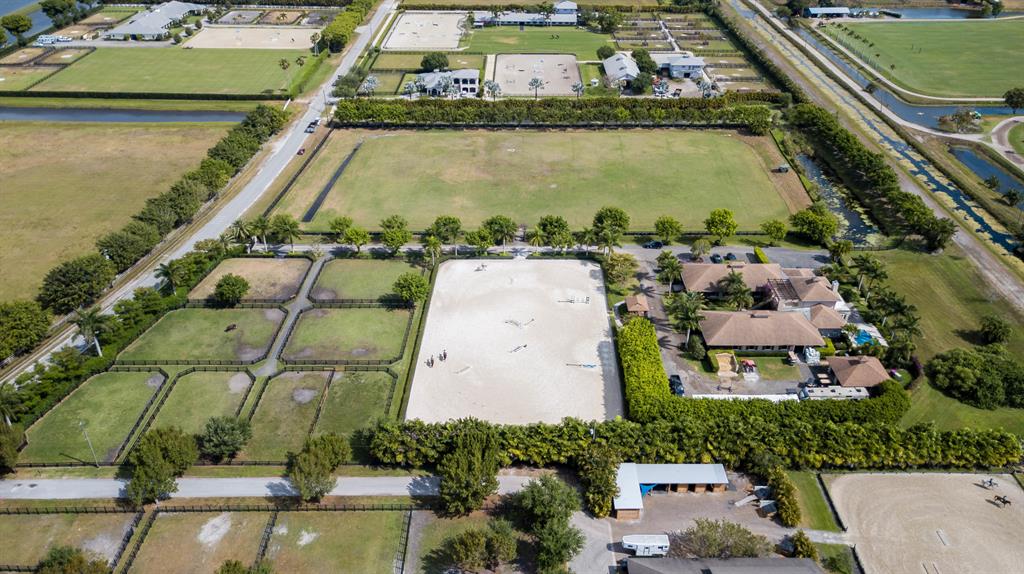 PALM BEACH POINT EAST - Residential