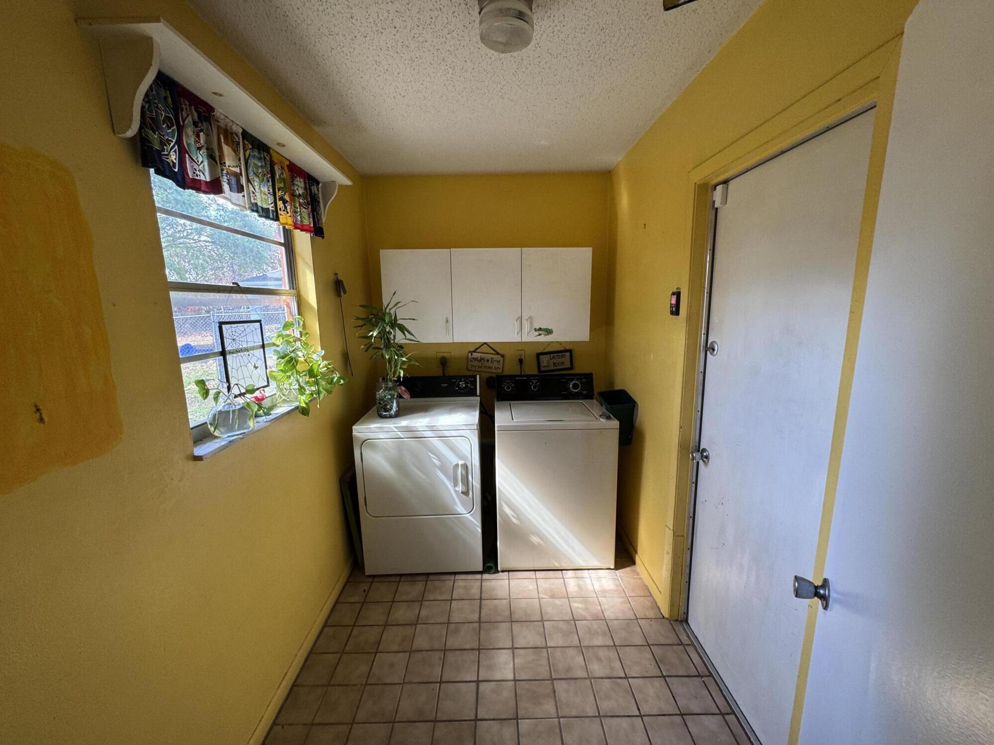 PORT ST LUCIE SECTION 2 - Residential