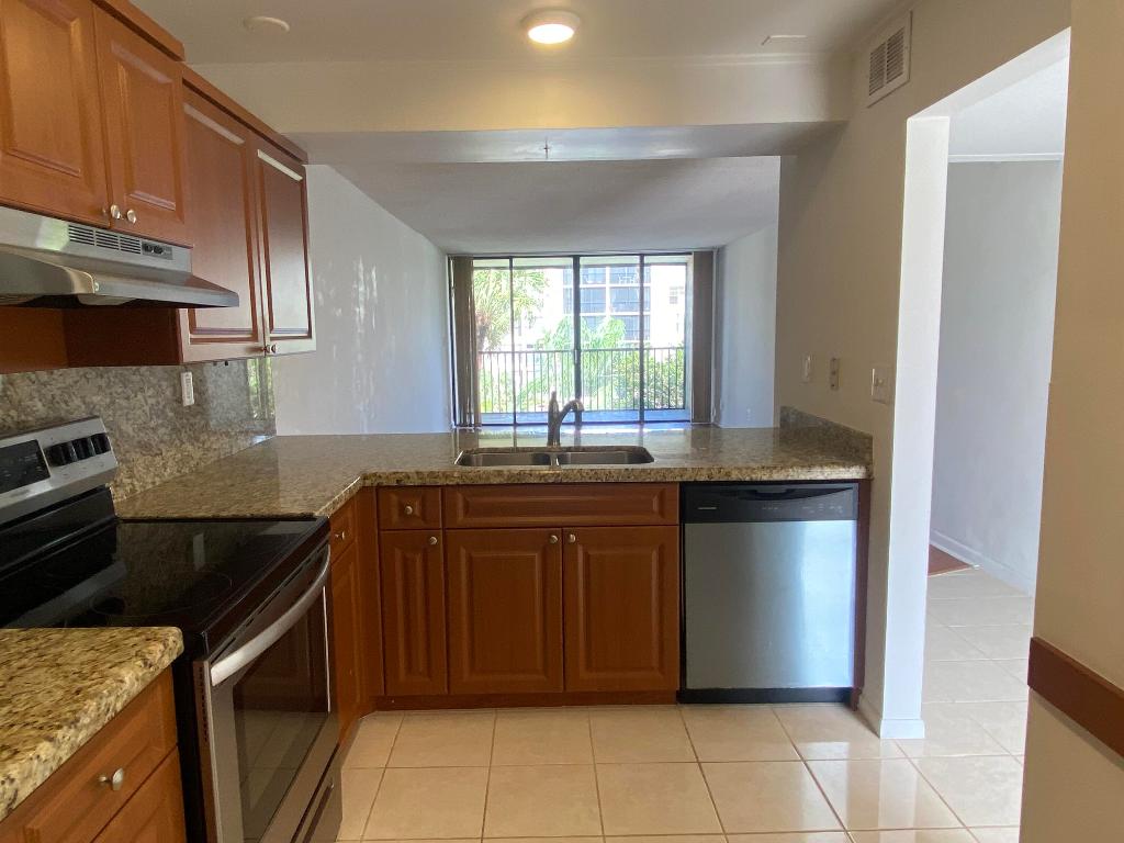 Boca Bayou - Residential Lease