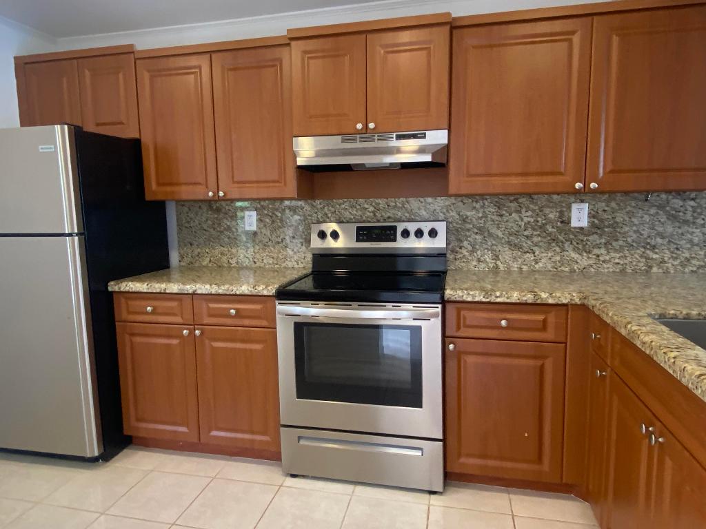 Boca Bayou - Residential Lease