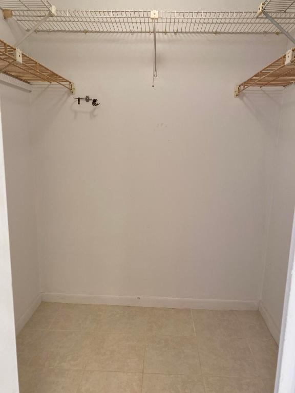 Boca Bayou - Residential Lease