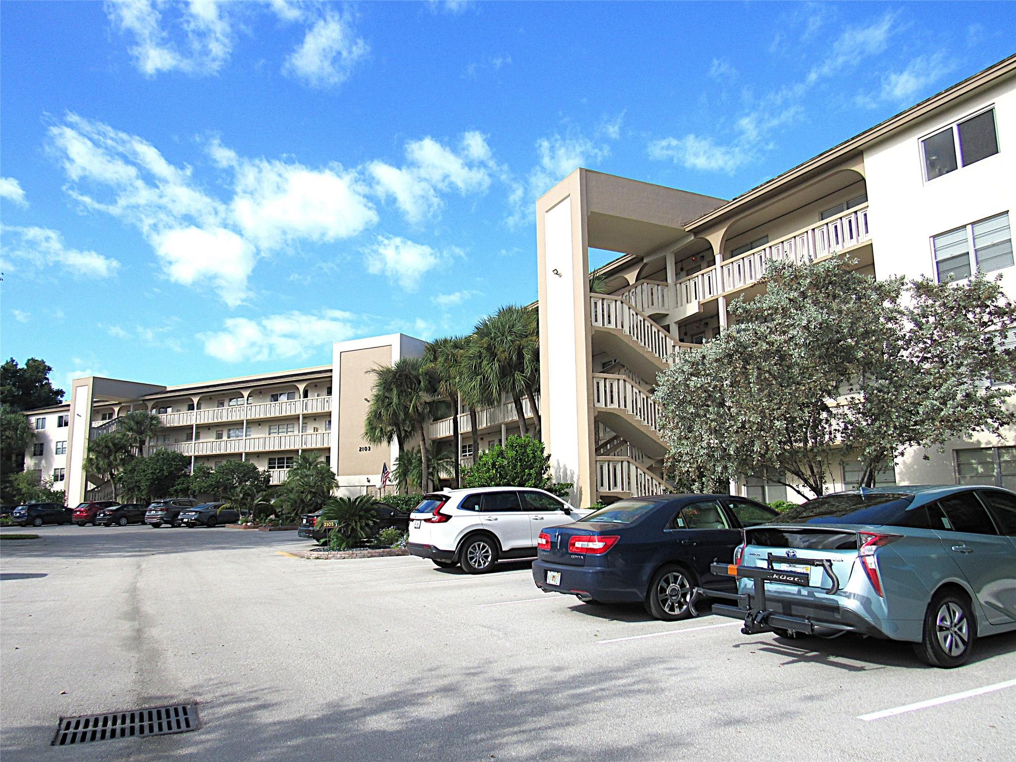 LUCAYA VILLAGE 2-D - Residential