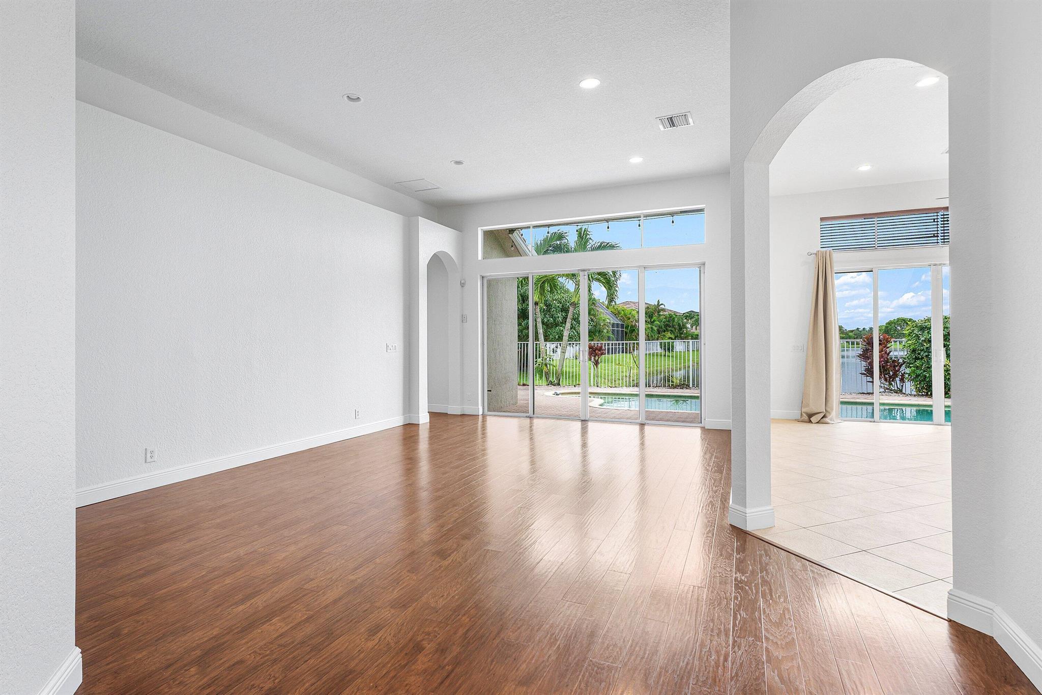 BLACK DIAMOND - Residential Lease