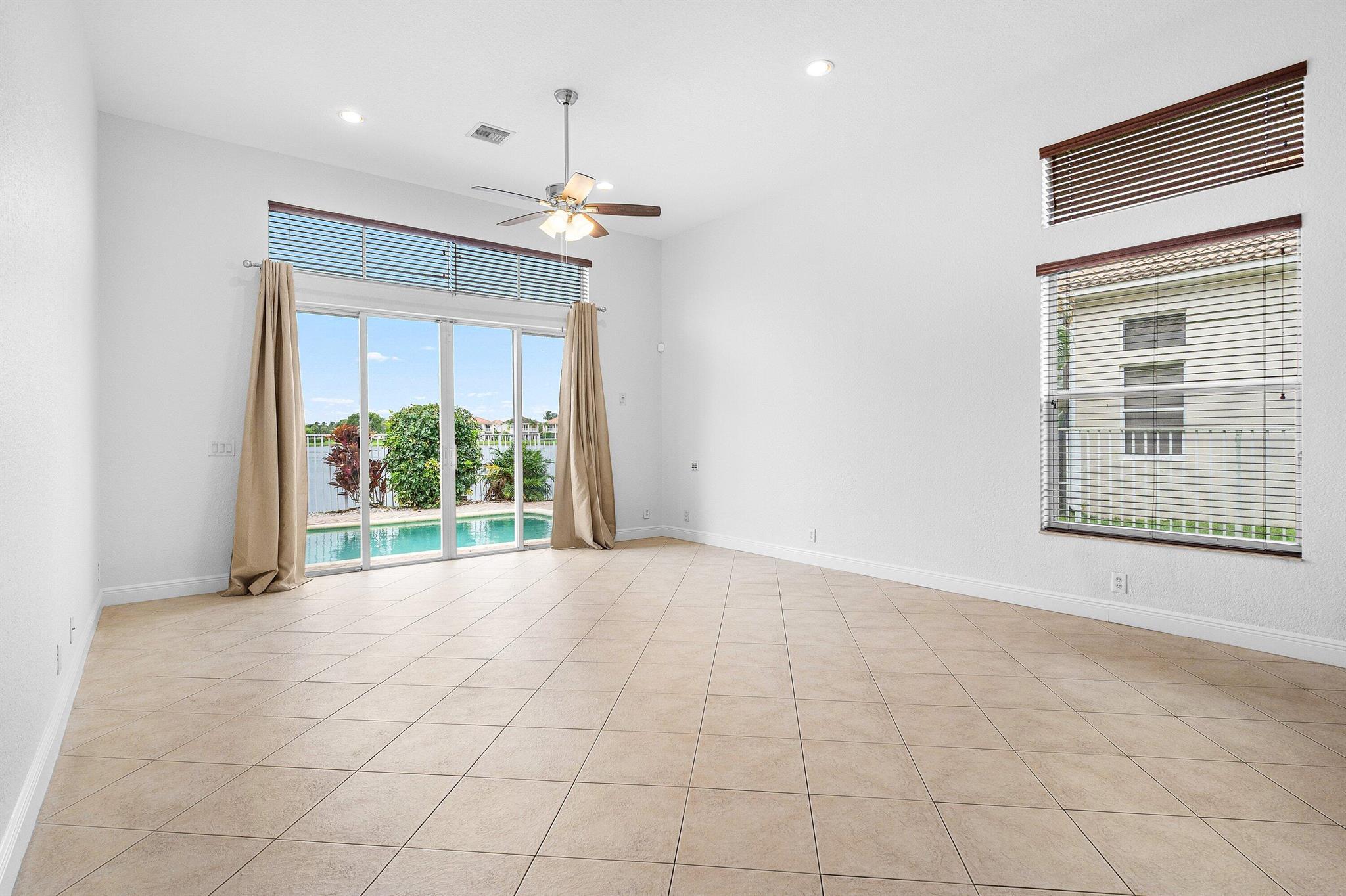 BLACK DIAMOND - Residential Lease