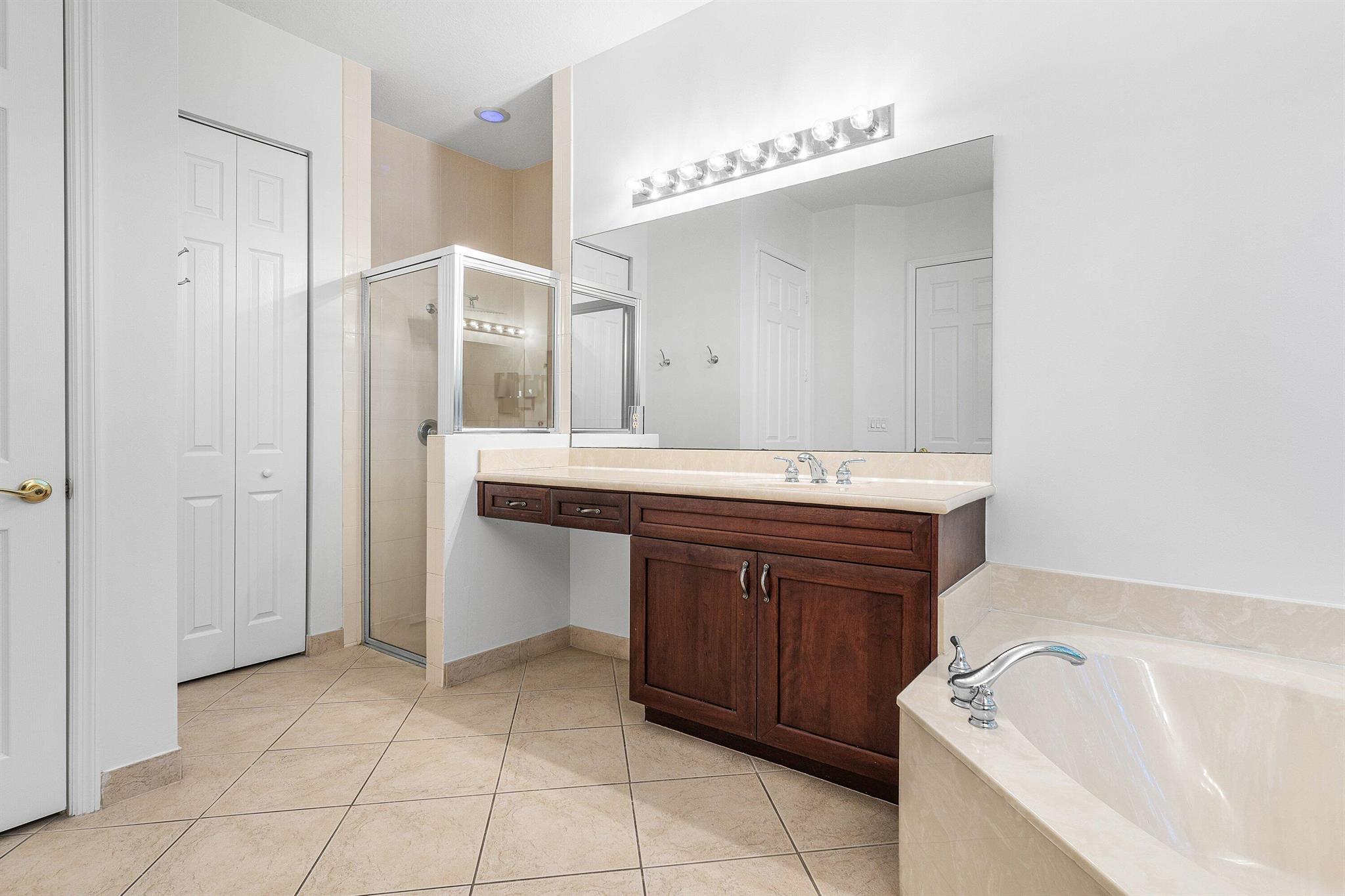 BLACK DIAMOND - Residential Lease