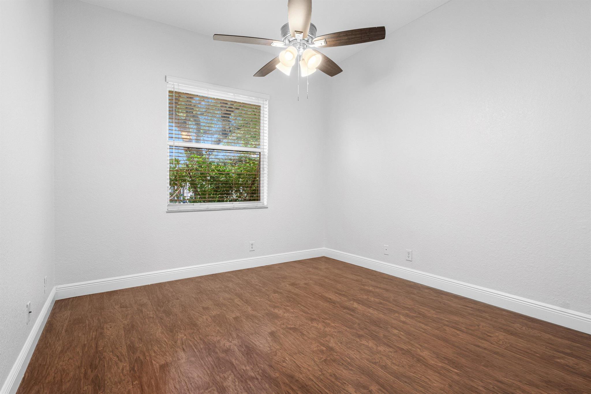 BLACK DIAMOND - Residential Lease