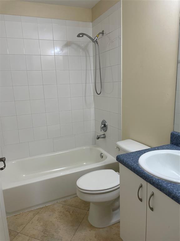 WELLINGTONS EDGE - Residential Lease