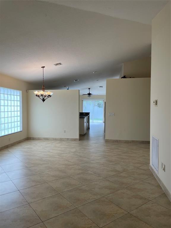 WELLINGTONS EDGE - Residential Lease