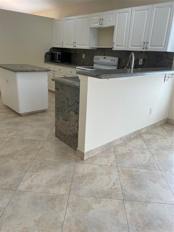 WELLINGTONS EDGE - Residential Lease