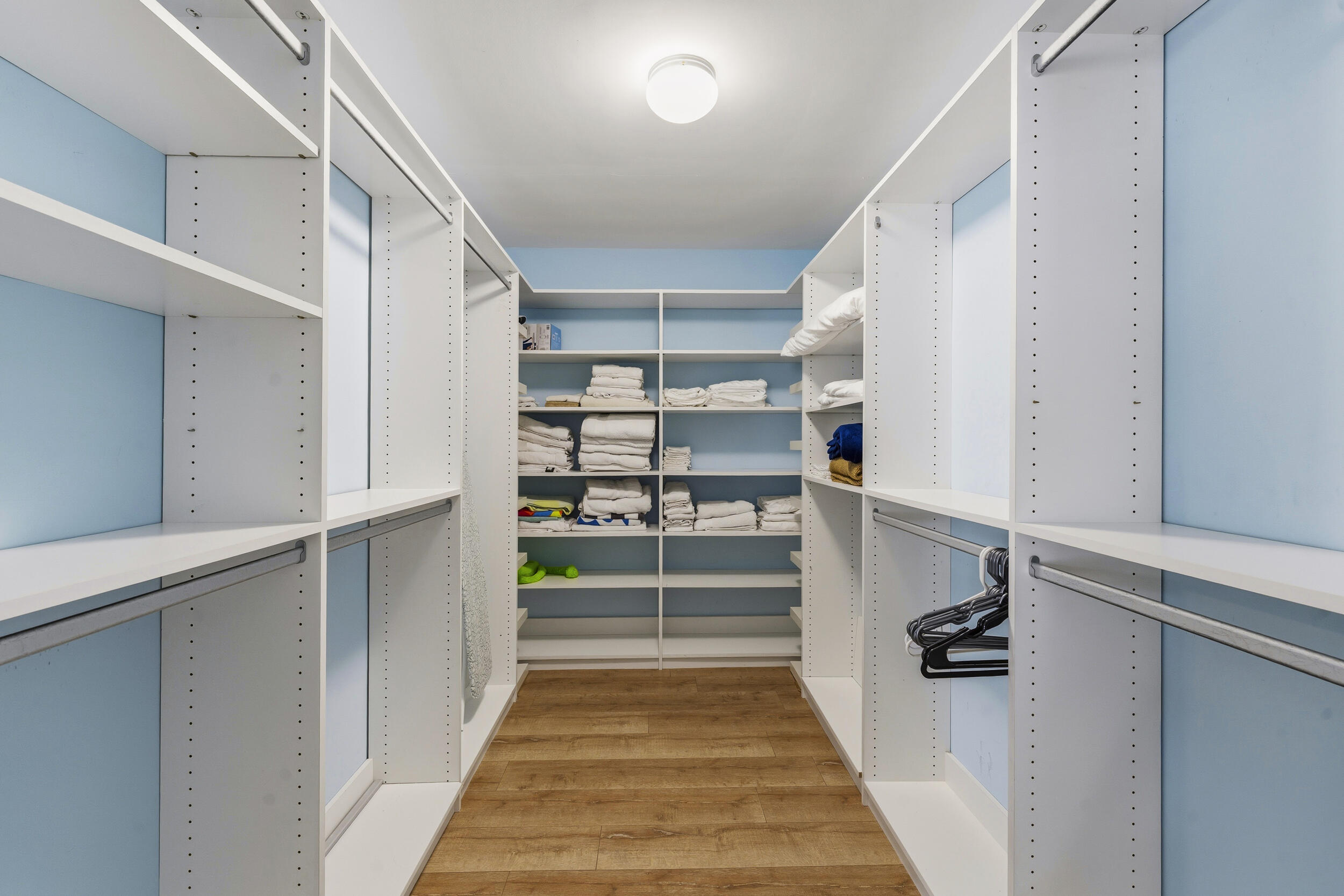 PALM BEACH ISLES 2 - Residential