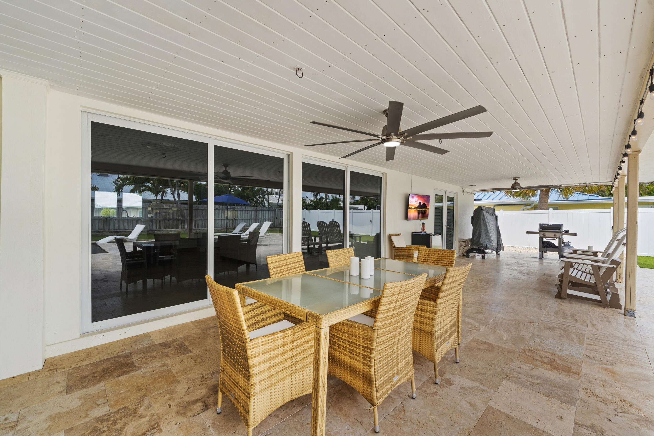 PALM BEACH ISLES 2 - Residential