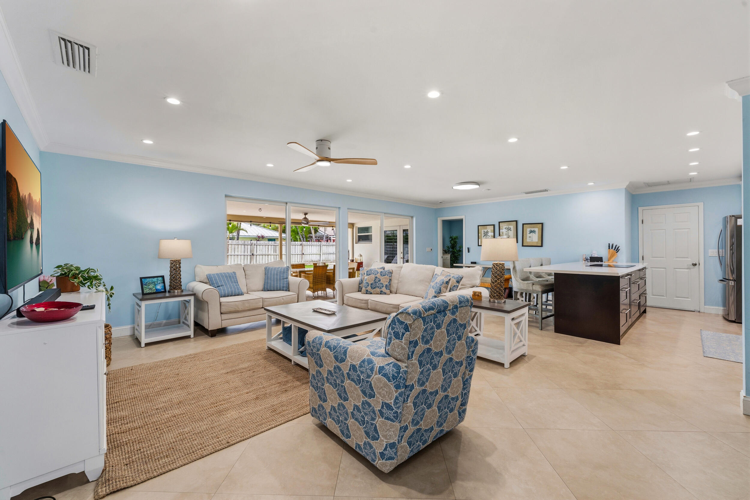 PALM BEACH ISLES 2 - Residential