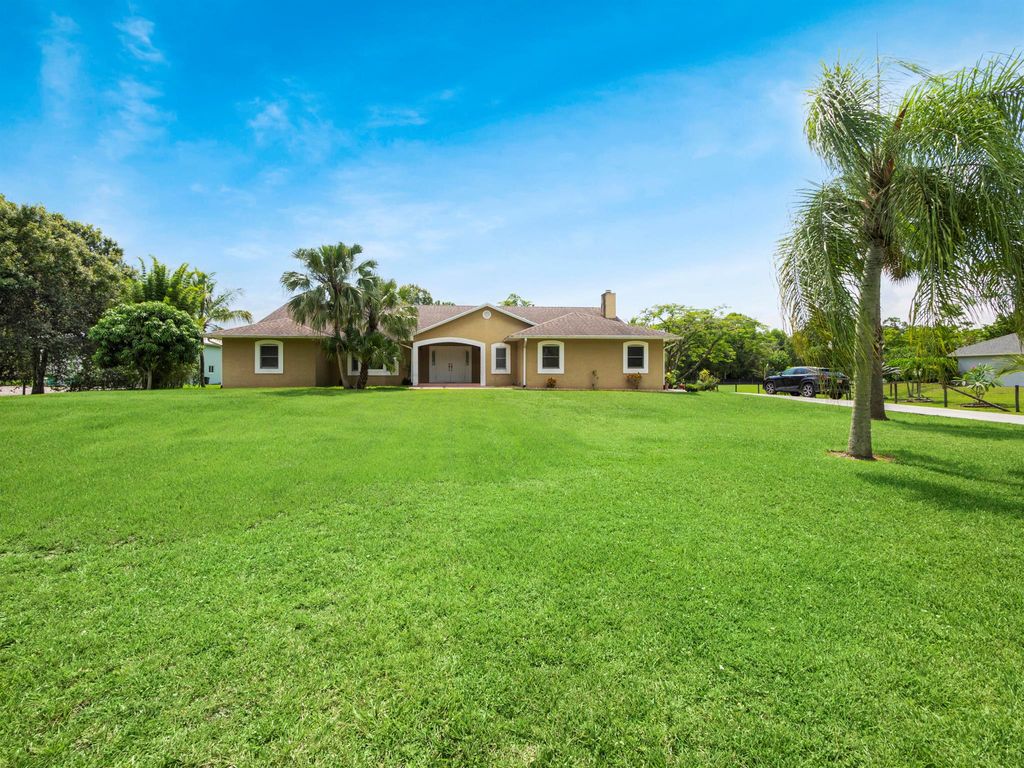 Photo of 16121 Mellen Lane, Jupiter, FL 33478 (MLS # R11112676)