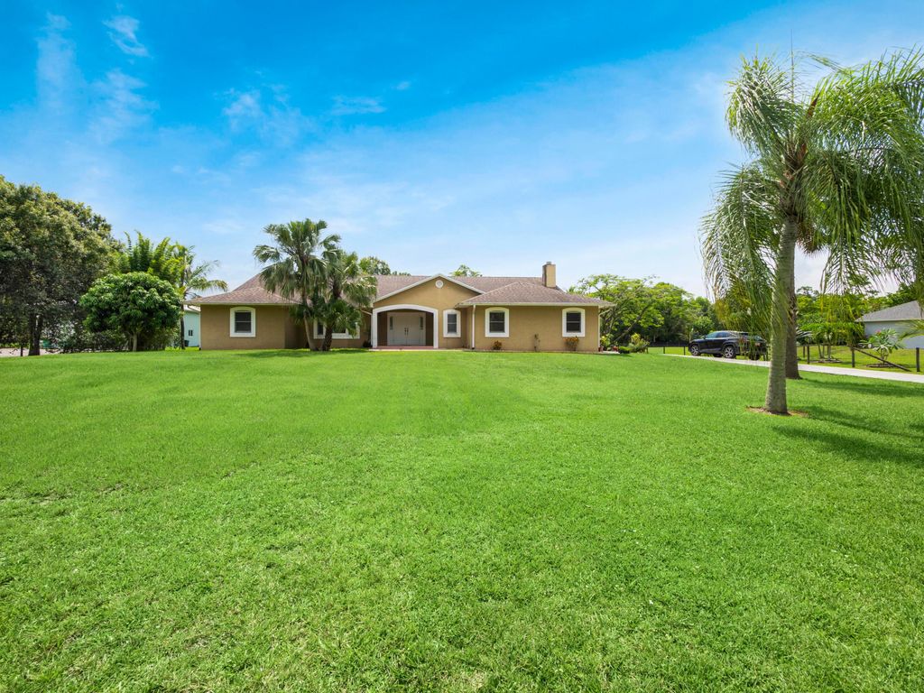 Photo of 16121 Mellen Lane, Jupiter, FL 33478 (MLS # R11112676)